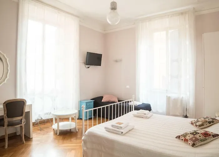 Sesto Oda ve Kahvaltı Roma